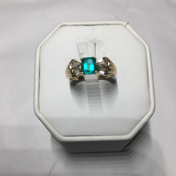 18K gold natural  Colombian Emerald diamonds ring - Picture 2 of 5